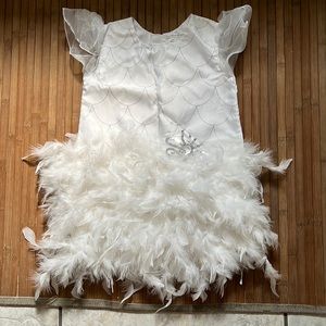 Pottery Barn Kids White Flapper Costume Size 3T never worn